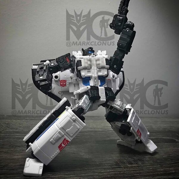 Transformers Legacy Velocitron Galaxy Shuttle Official In Hand Image  (2 of 12)